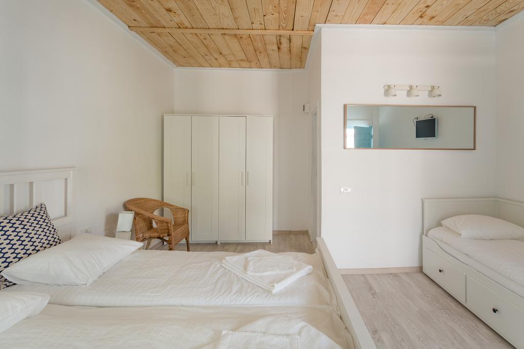 Casa Stavros Hotel Două Mai Kültér fotó
